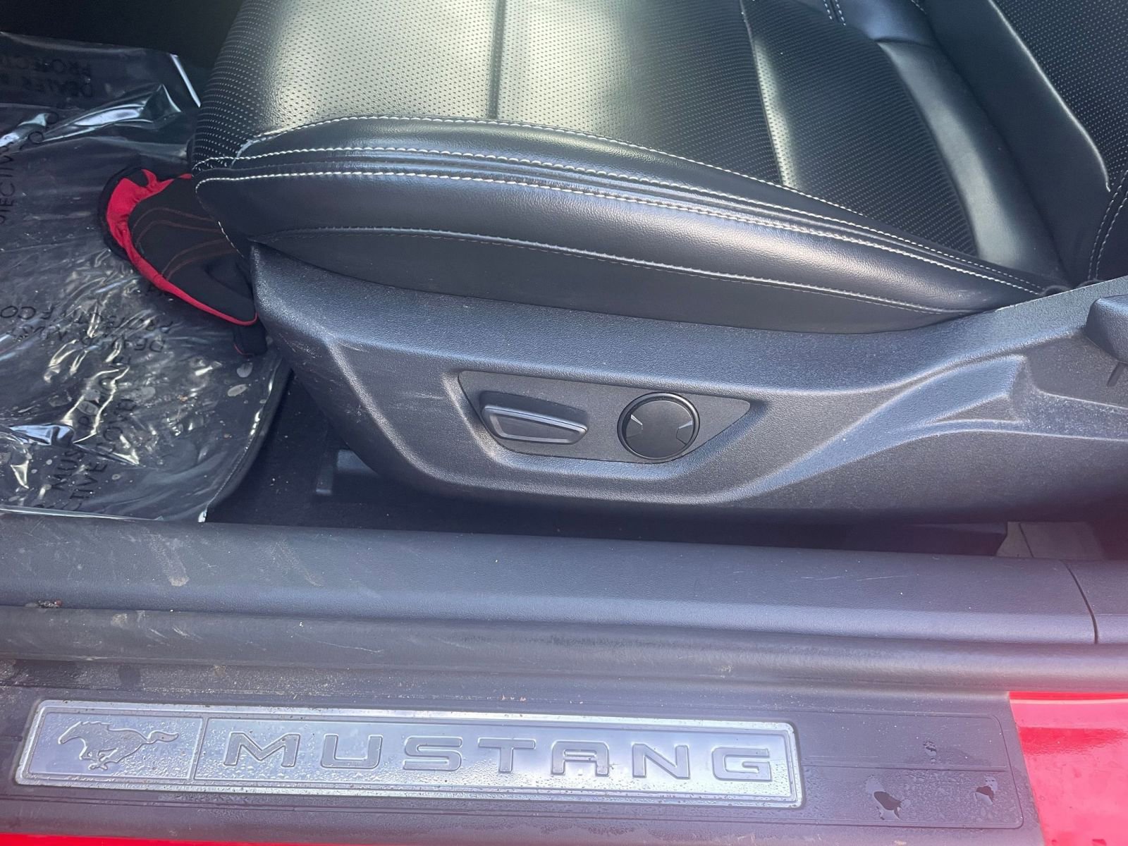 Used 2024 Ford Mustang Premium image 23