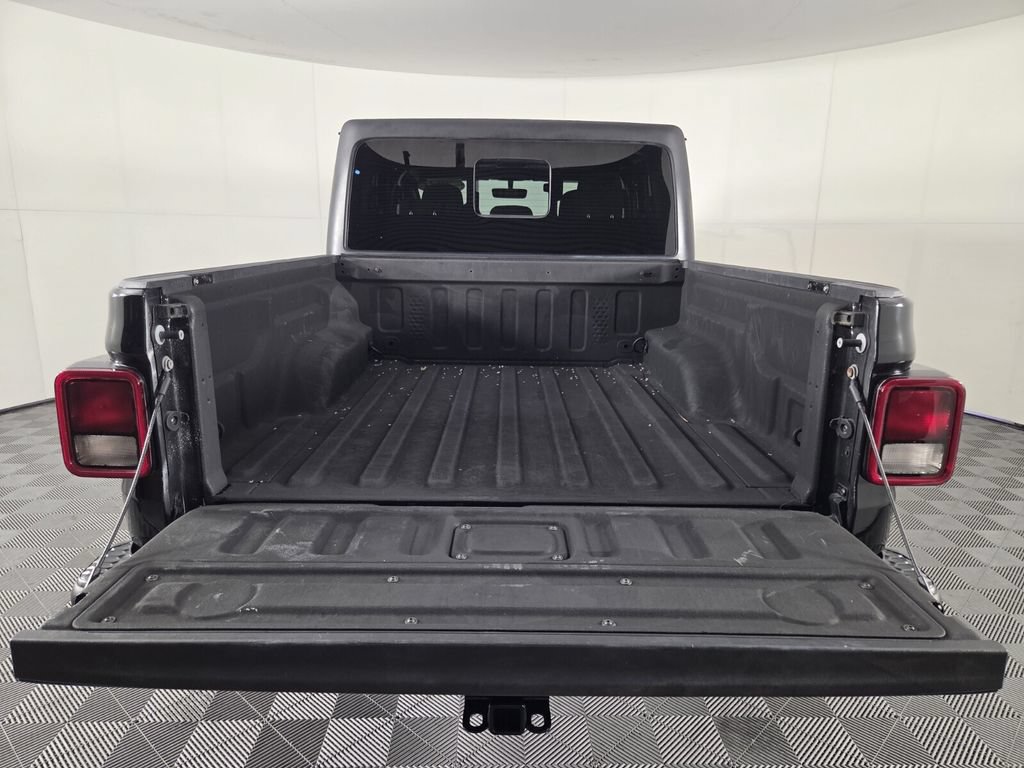 Used 2021 Jeep Gladiator Sport AWD/4WD image 26