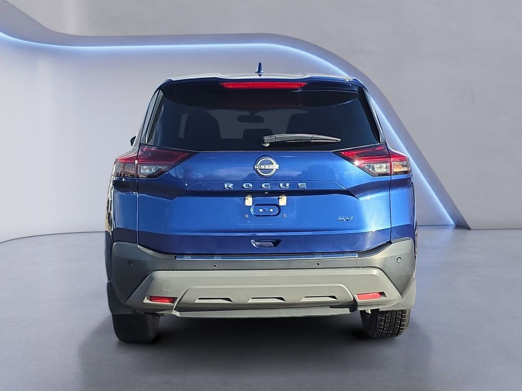 Used 2022 Nissan Rogue SV image 4