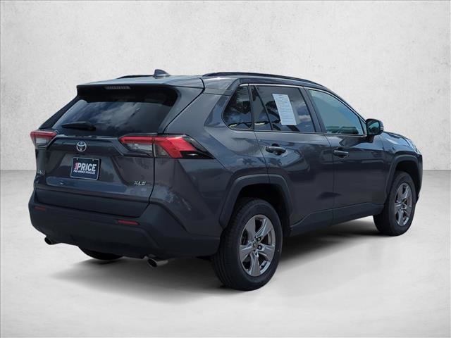 Used 2023 Toyota RAV4 XLE w/ Convenience Package image 5