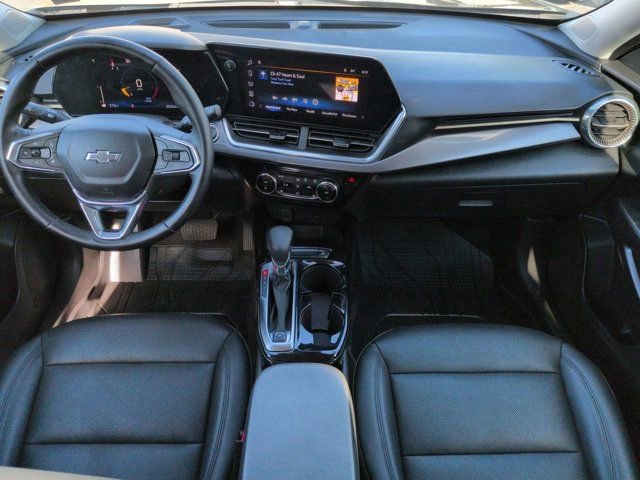 Used 2025 Chevrolet Trax ACTIV w/ Driver Confidence Package FWD image 14