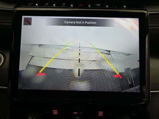 Used 2023 Jeep Grand Cherokee Limited image 20