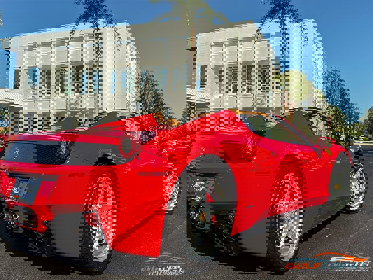 Used 2014 Ferrari 458 Spider image 57