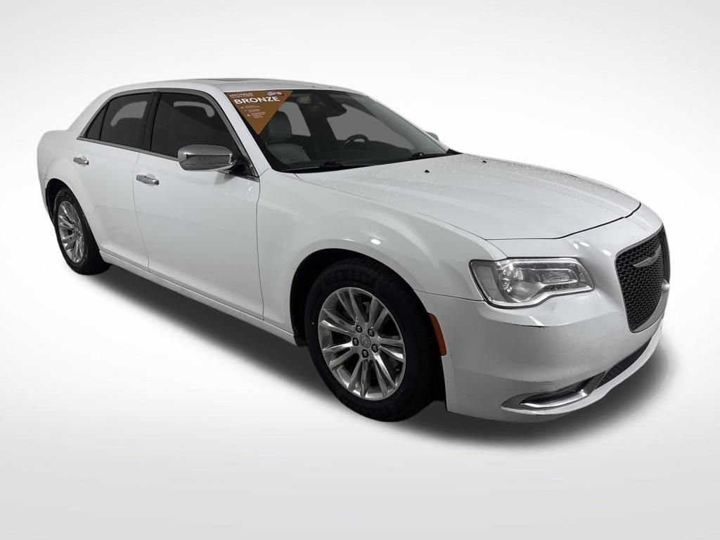 Used 2016 Chrysler 300 C image 1