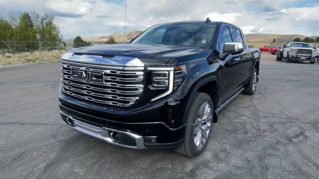 New 2026 GMC Sierra 1500 Denali w/ Denali Reserve Package AWD/4WD image 4