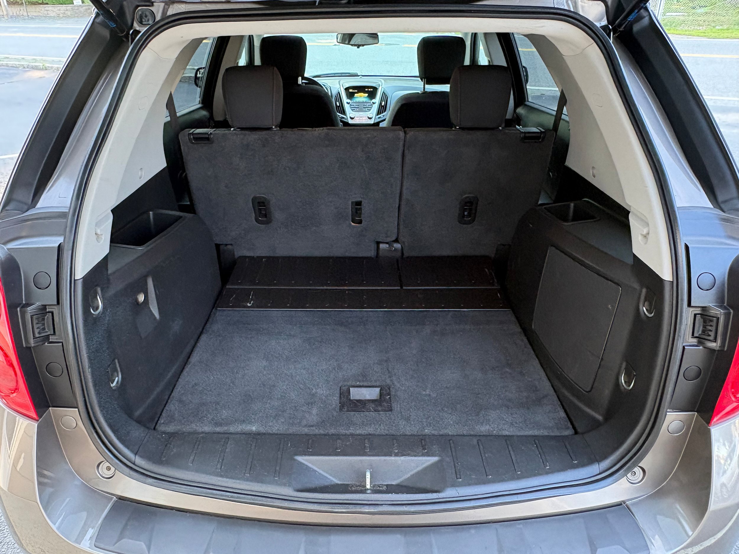 Used 2012 Chevrolet Equinox LT w/ Driver Convenience Package AWD/4WD image 17