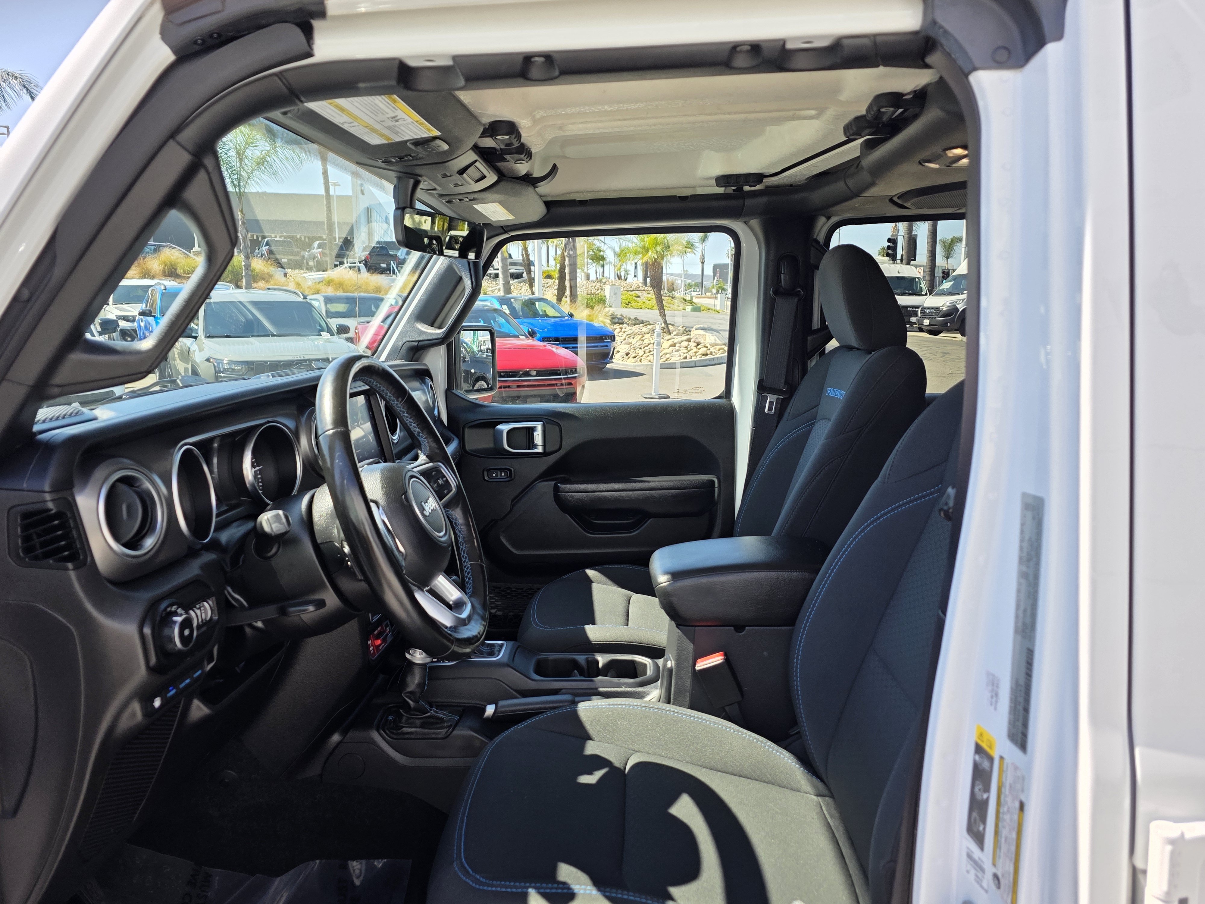 Certified 2022 Jeep Wrangler Unlimited Rubicon 4xe w/ Cold Weather Group AWD/4WD image 13