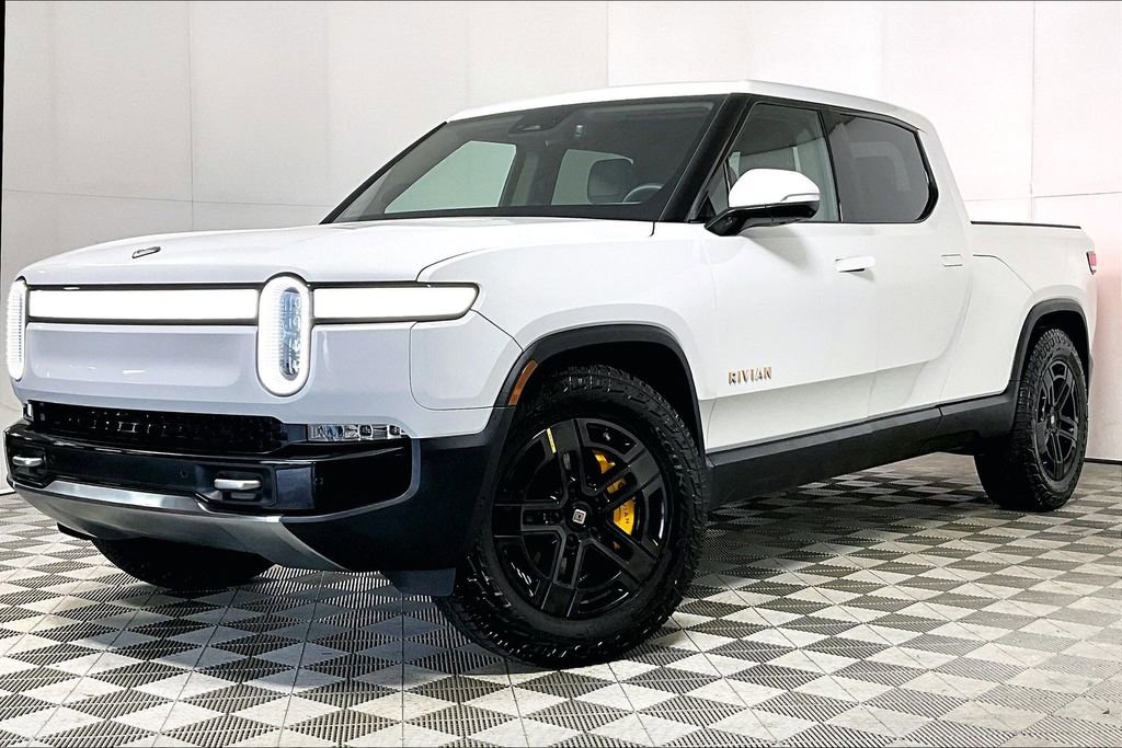 Used 2023 Rivian R1T Adventure image 2