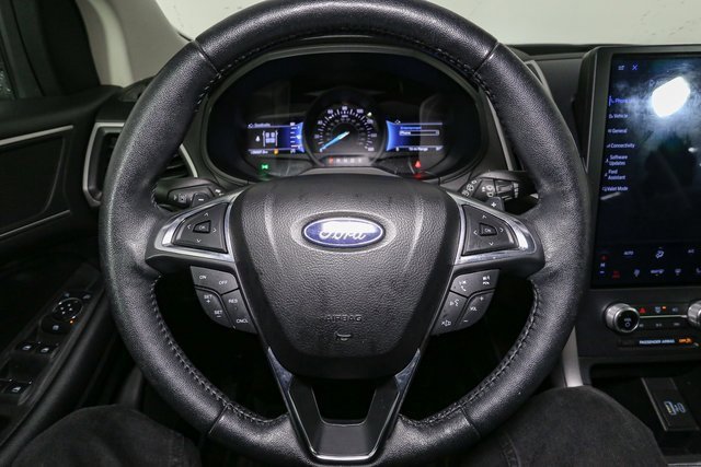 Used 2022 Ford Edge SEL w/ Convenience Package image 28