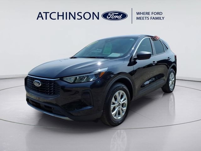 Certified 2024 Ford Escape Active w/ Tech Pack #1 AWD/4WD image 1