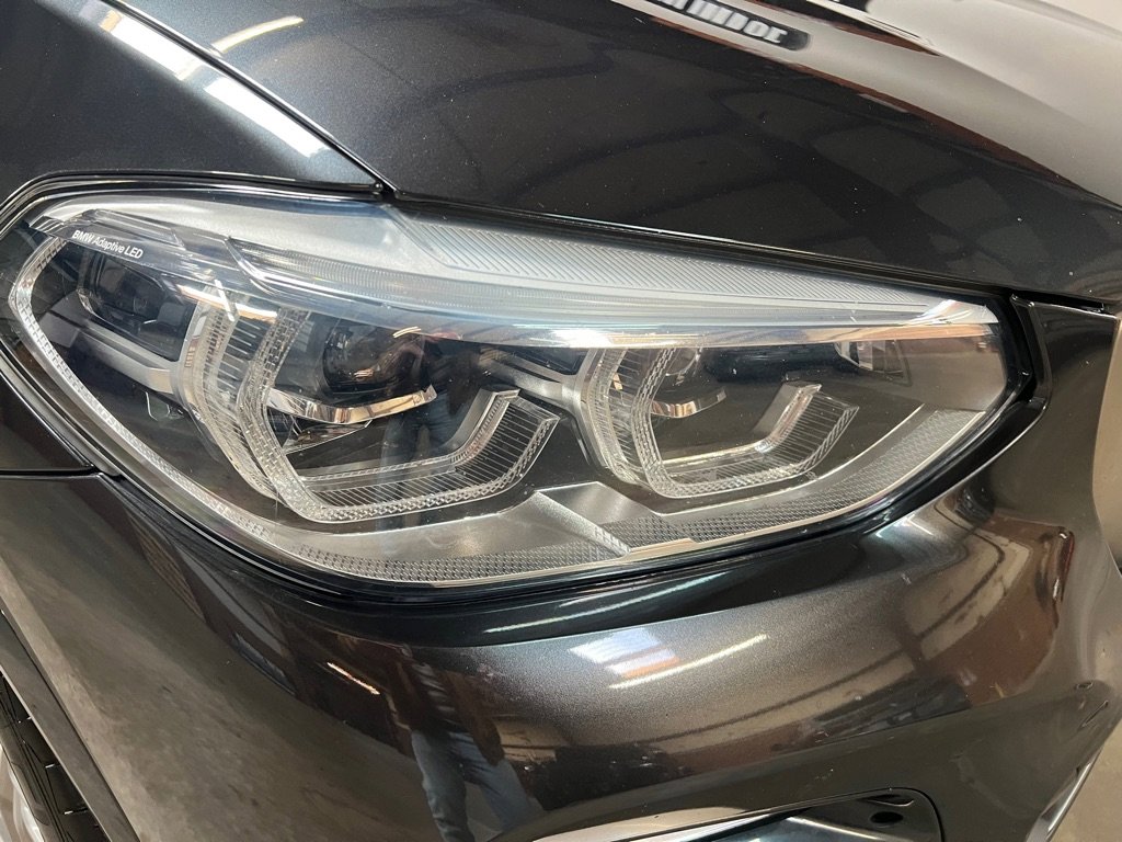 Used 2018 BMW X3 M40i image 11