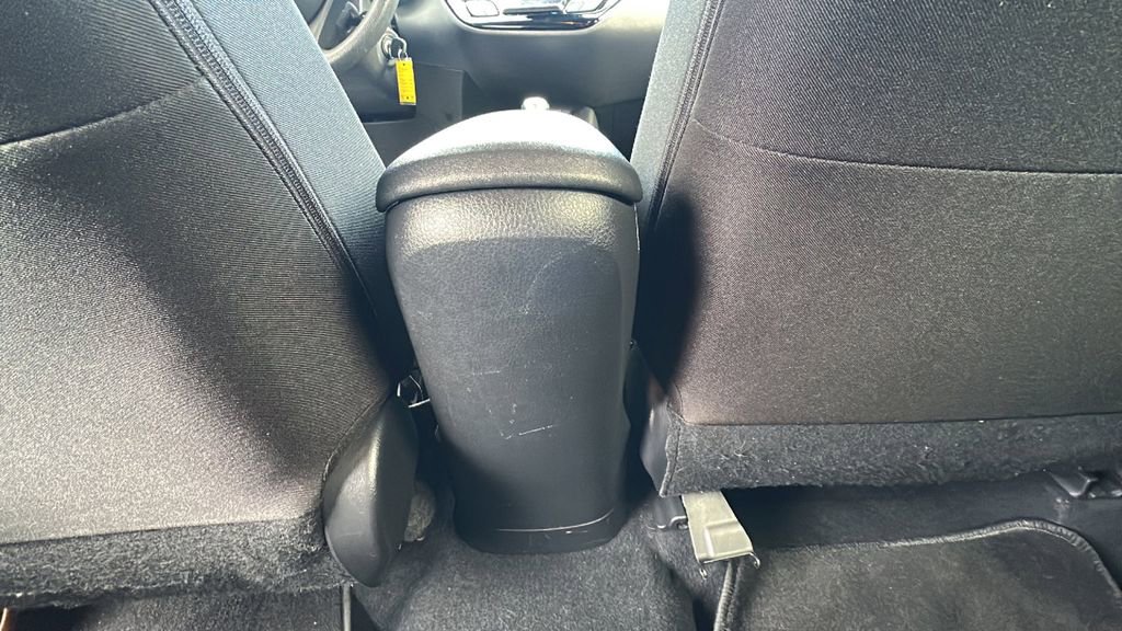 Used 2021 Toyota C-HR LE image 21