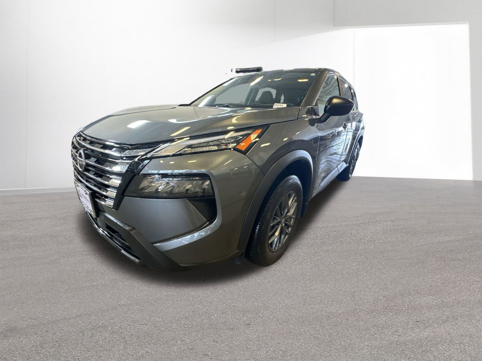 Used 2025 Nissan Rogue S image 23