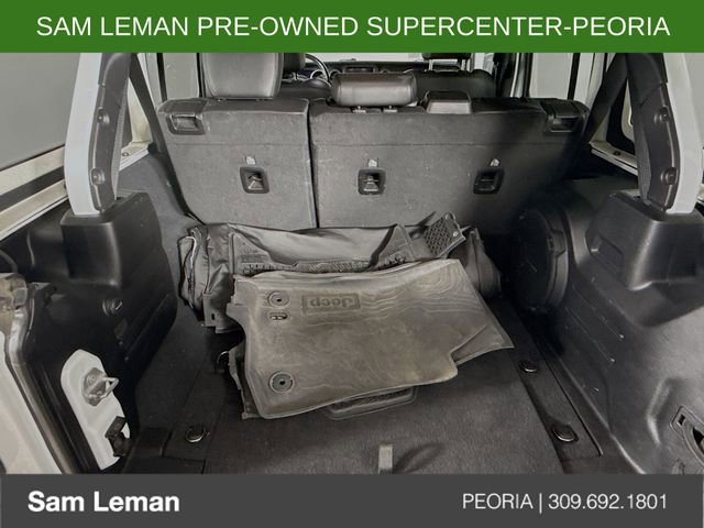 Used 2022 Jeep Wrangler Unlimited Sahara w/ Cold Weather Group image 25