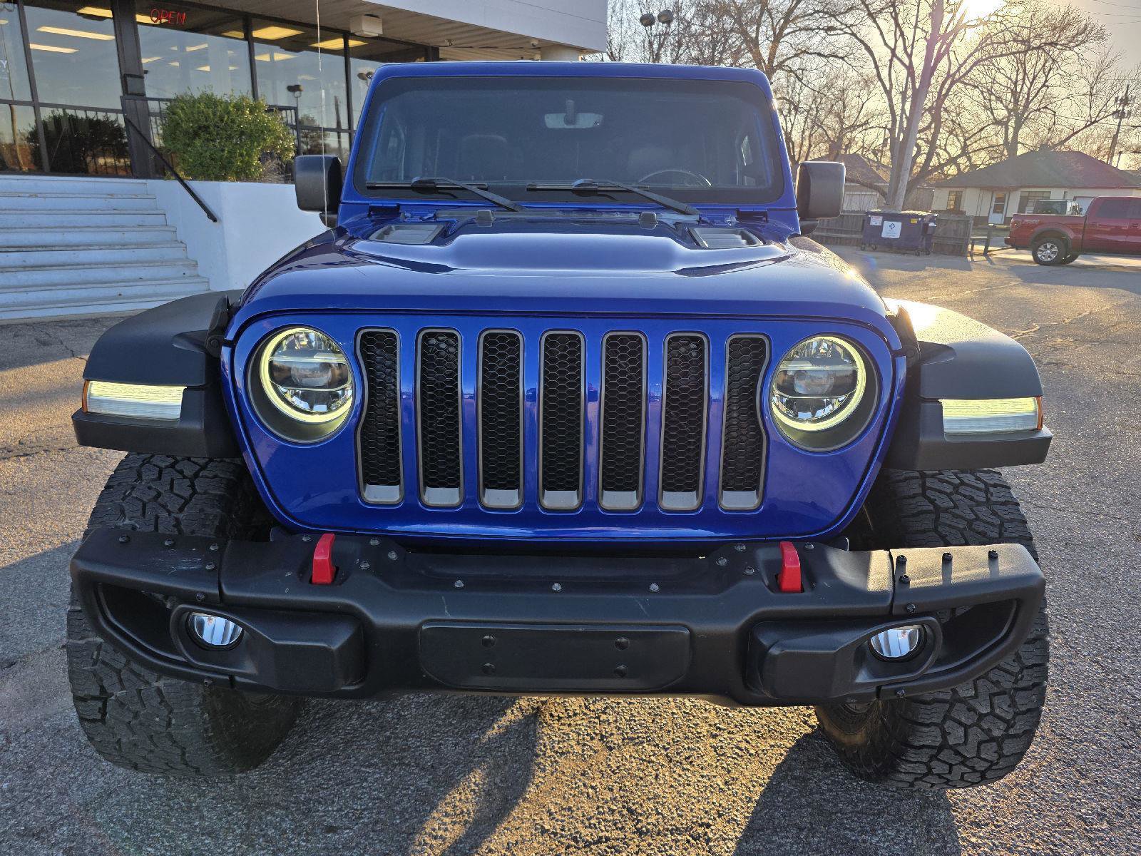 Used 2018 Jeep Wrangler Unlimited Rubicon image 2