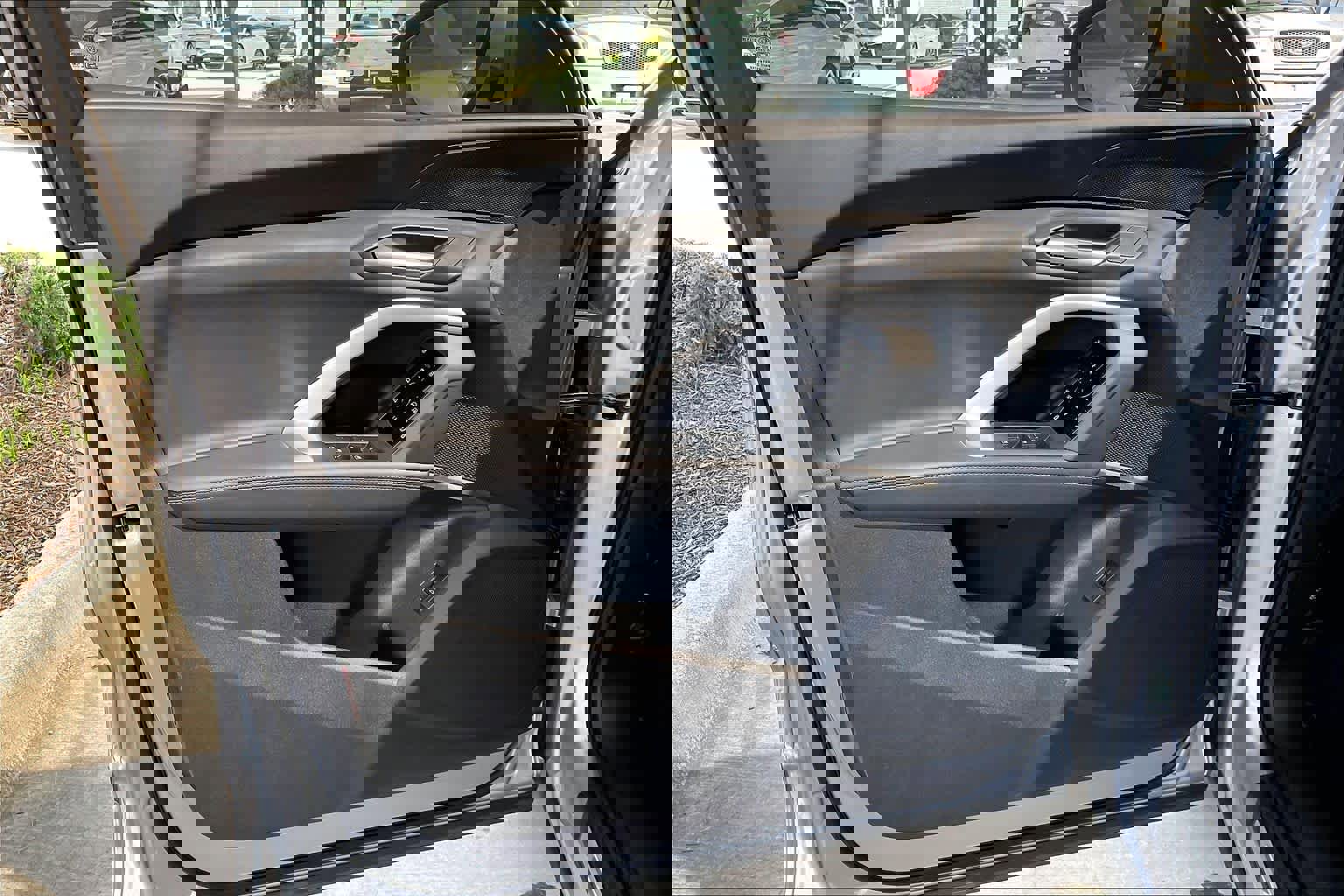 New 2026 Audi Q5 Premium image 10