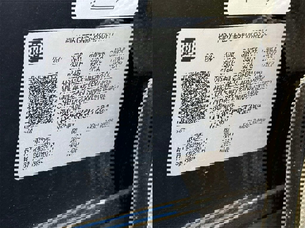 New 2024 Cadillac Lyriq Sport image 21