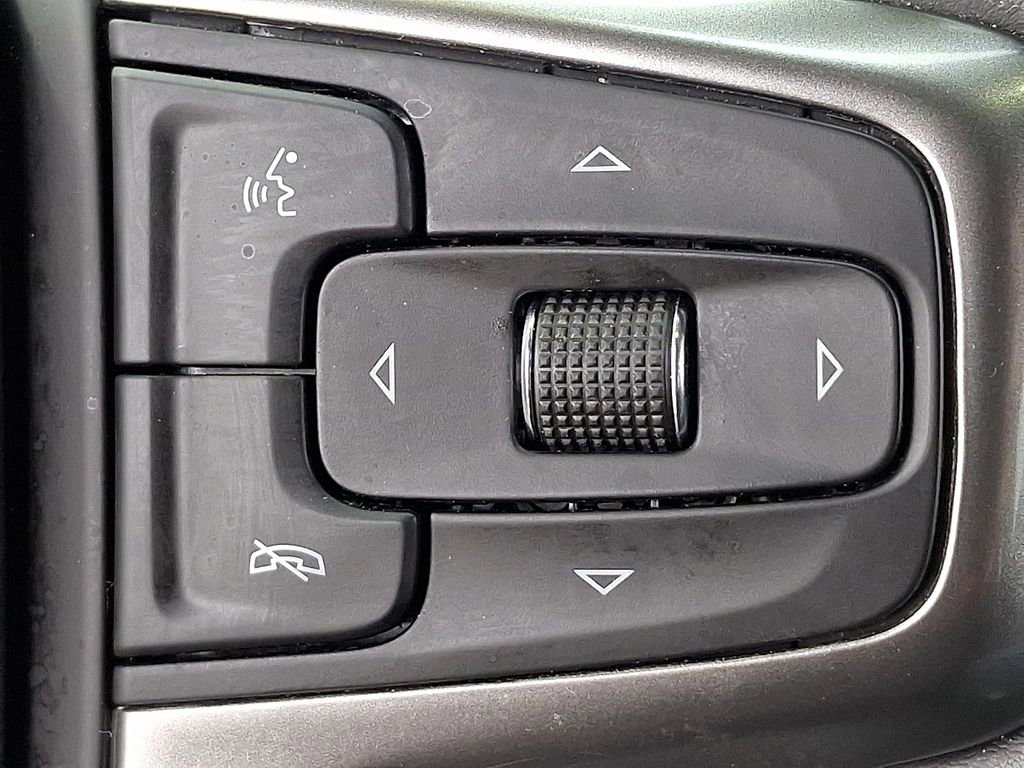 Used 2021 Chevrolet Silverado 1500 RST image 21