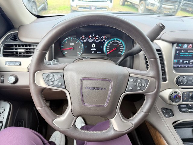 Used 2020 GMC Yukon Denali w/ Open Road Package image 26