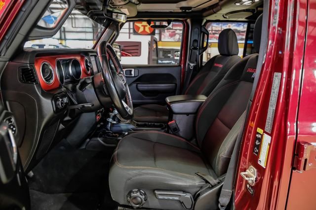 Used 2022 Jeep Gladiator Rubicon w/ Trailer Tow Package AWD/4WD image 5