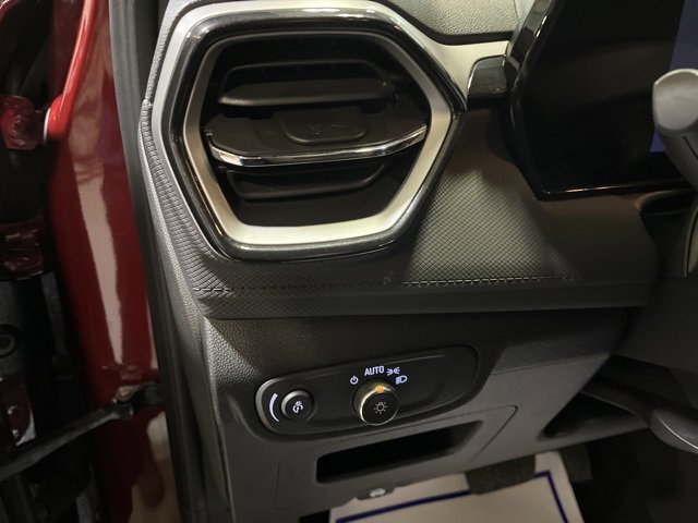 Used 2025 Chevrolet TrailBlazer LT image 18