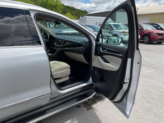 Used 2021 Buick Enclave Essence w/ Trailering Package, 5000 lbs. AWD/4WD image 33