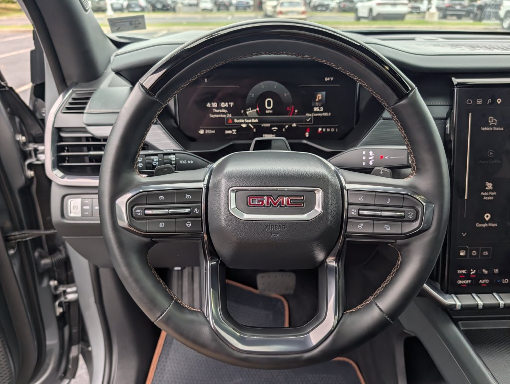 Used 2025 GMC Acadia AT4 w/ Super Cruise Package AWD/4WD image 7