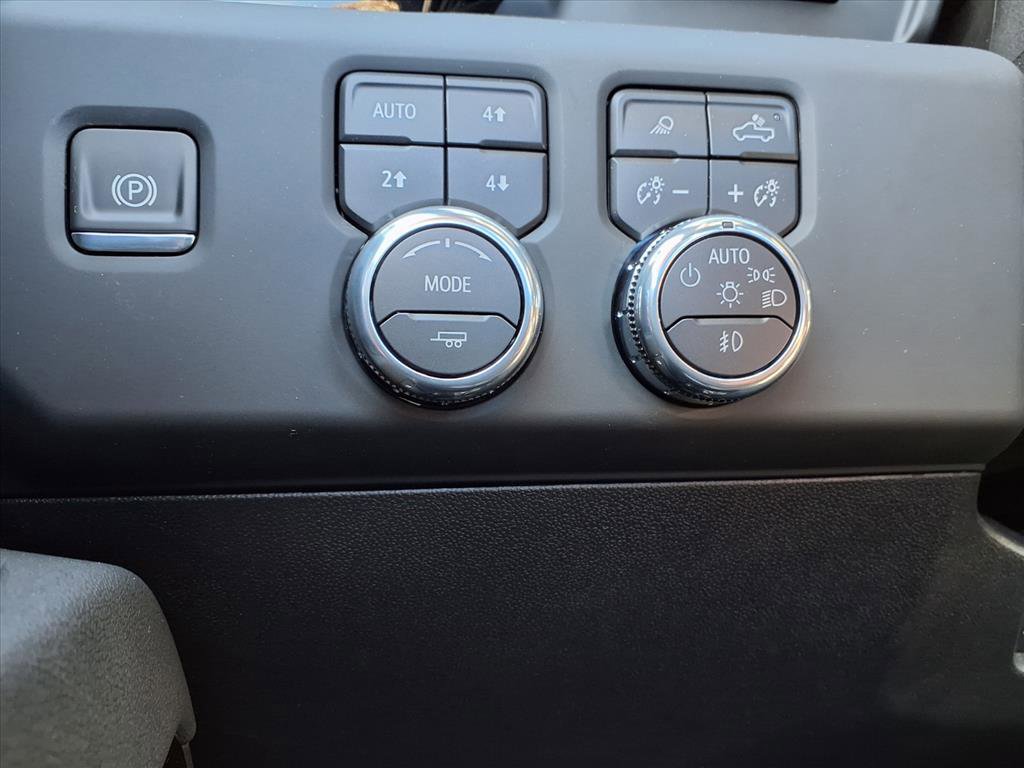 New 2026 GMC Sierra 2500 AT4 w/ AT4 Premium Plus Package image 11