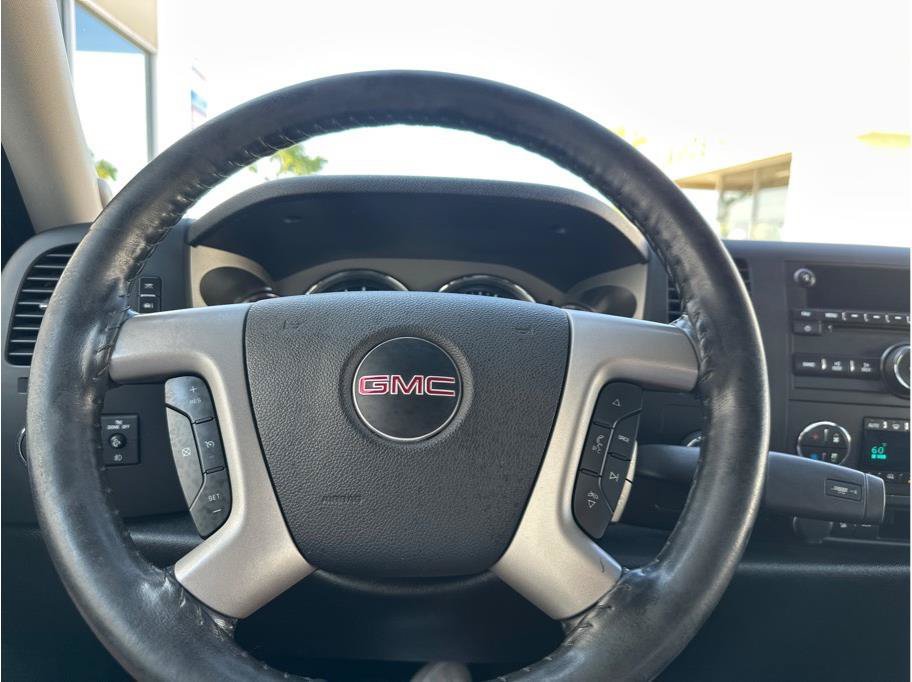 Used 2013 GMC Sierra 2500 SLE w/ SLE Preferred Package AWD/4WD image 40