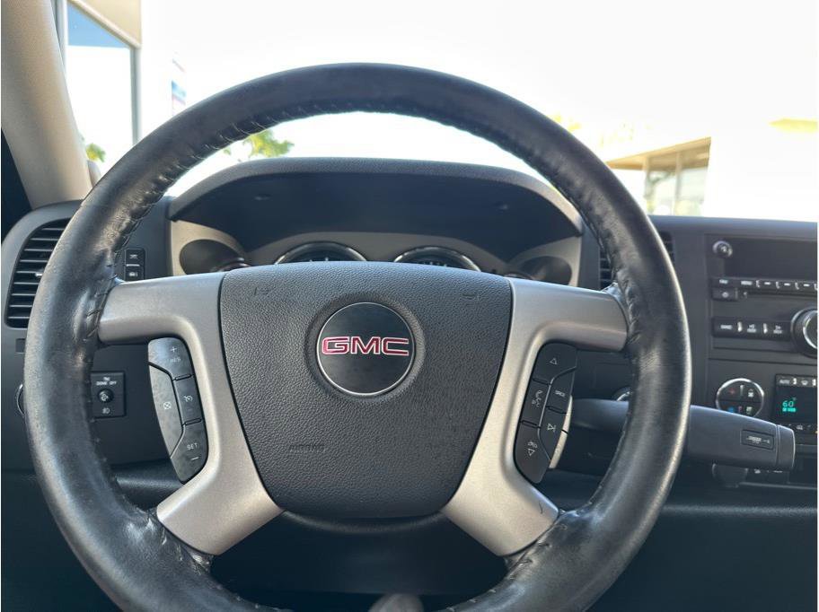 Used 2013 GMC Sierra 2500 SLE w/ SLE Preferred Package image 40