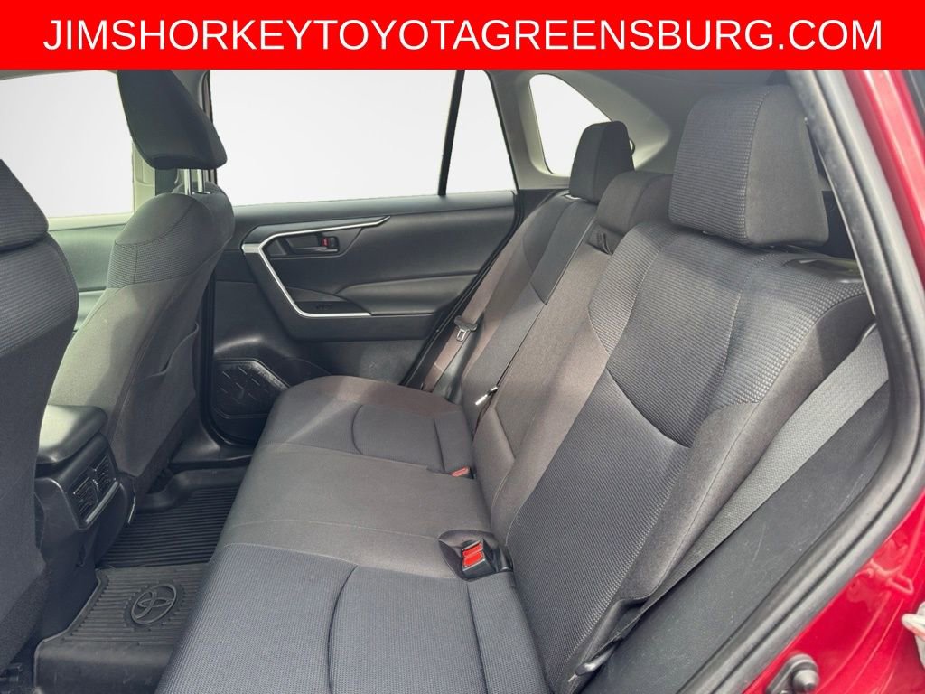 Used 2022 Toyota RAV4 LE AWD/4WD image 21