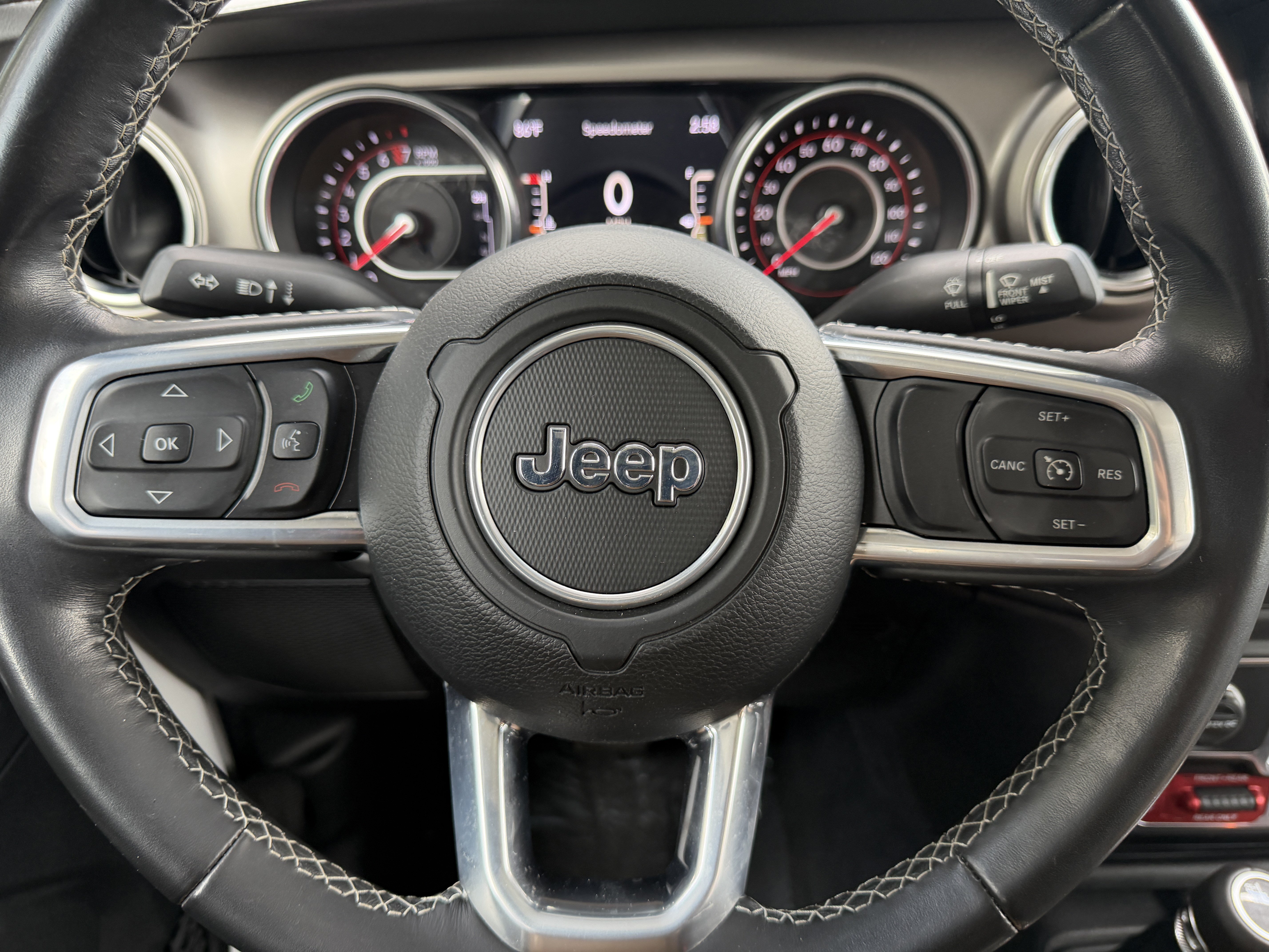 Used 2021 Jeep Gladiator Rubicon AWD/4WD image 31