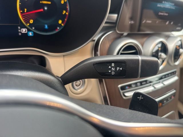 Used 2021 Mercedes-Benz GLC 300 4MATIC image 19