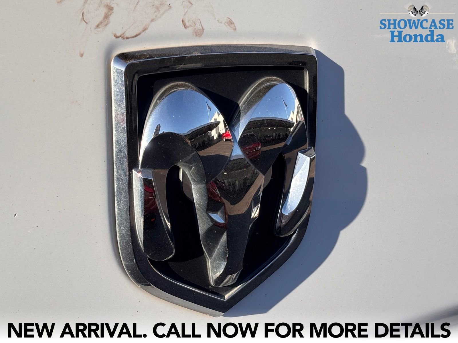 Used 2015 RAM 3500 SLT AWD/4WD image 10