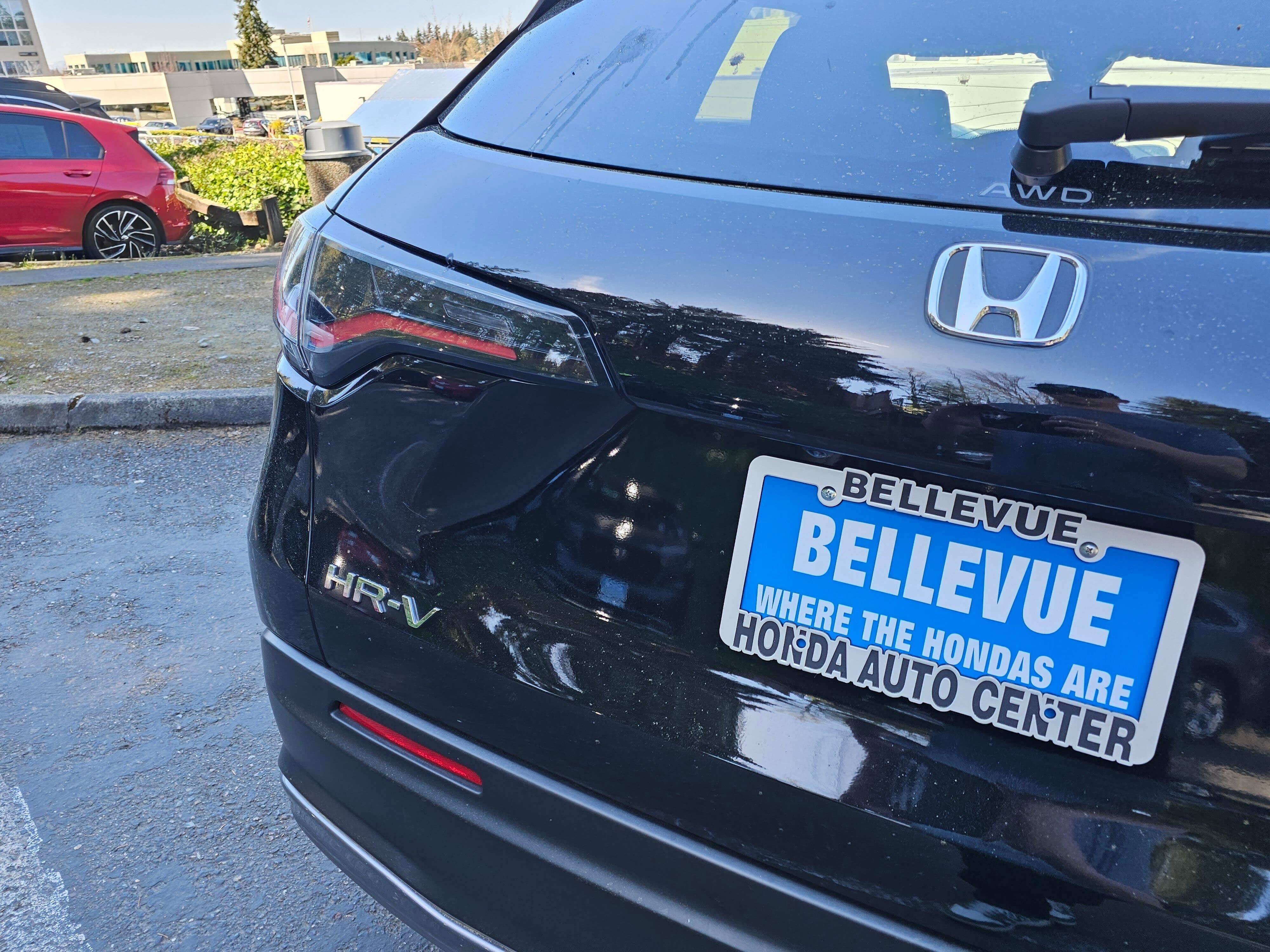 Certified 2025 Honda HR-V Sport image 13