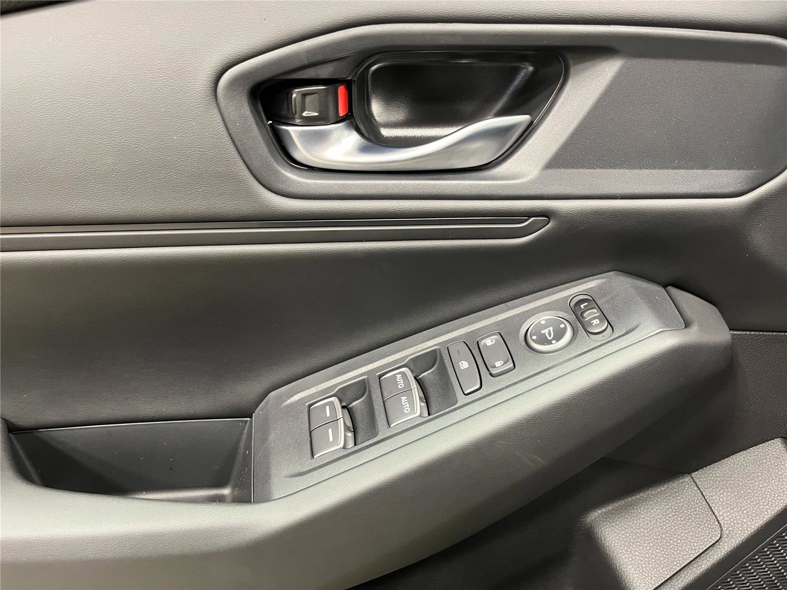 New 2025 Honda Accord SE image 14