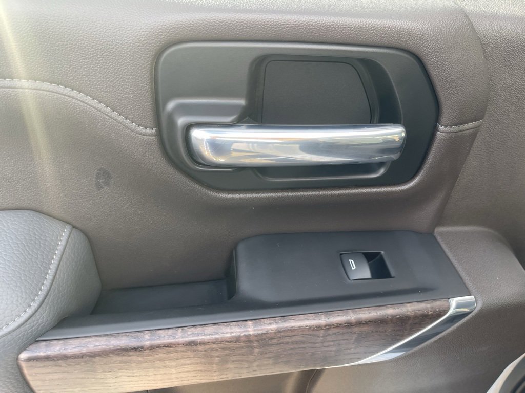 Used 2023 GMC Sierra 2500 Denali w/ Denali Ultimate Package image 20