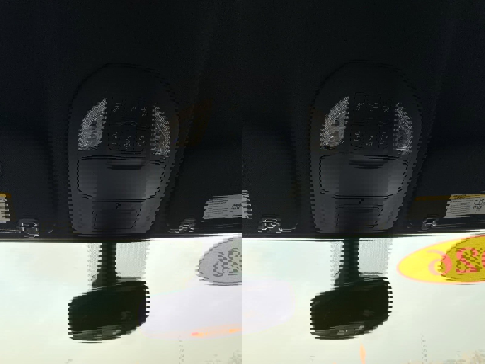 New 2026 Chrysler Pacifica Select image 30