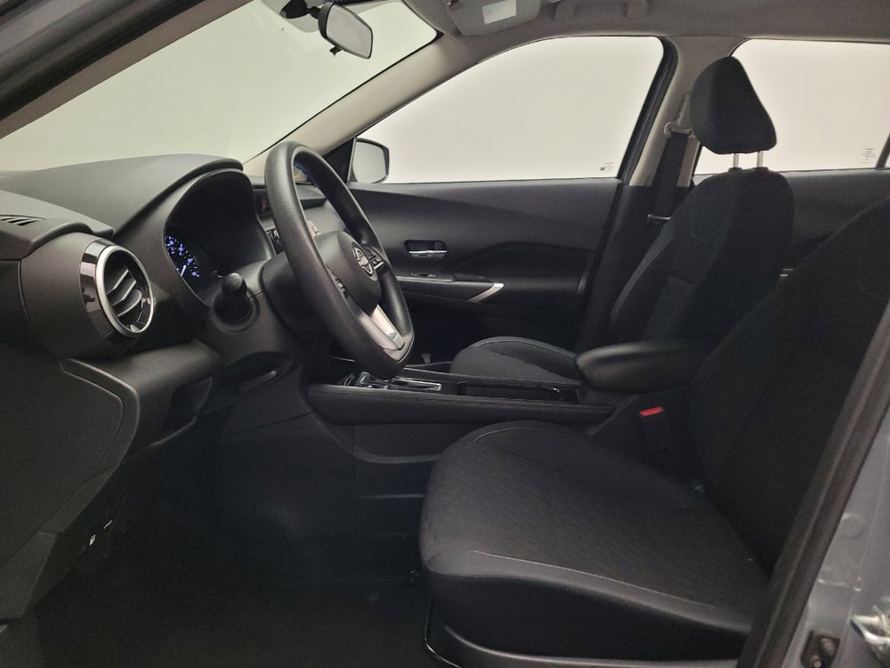 Used 2023 Nissan Kicks SV FWD image 17