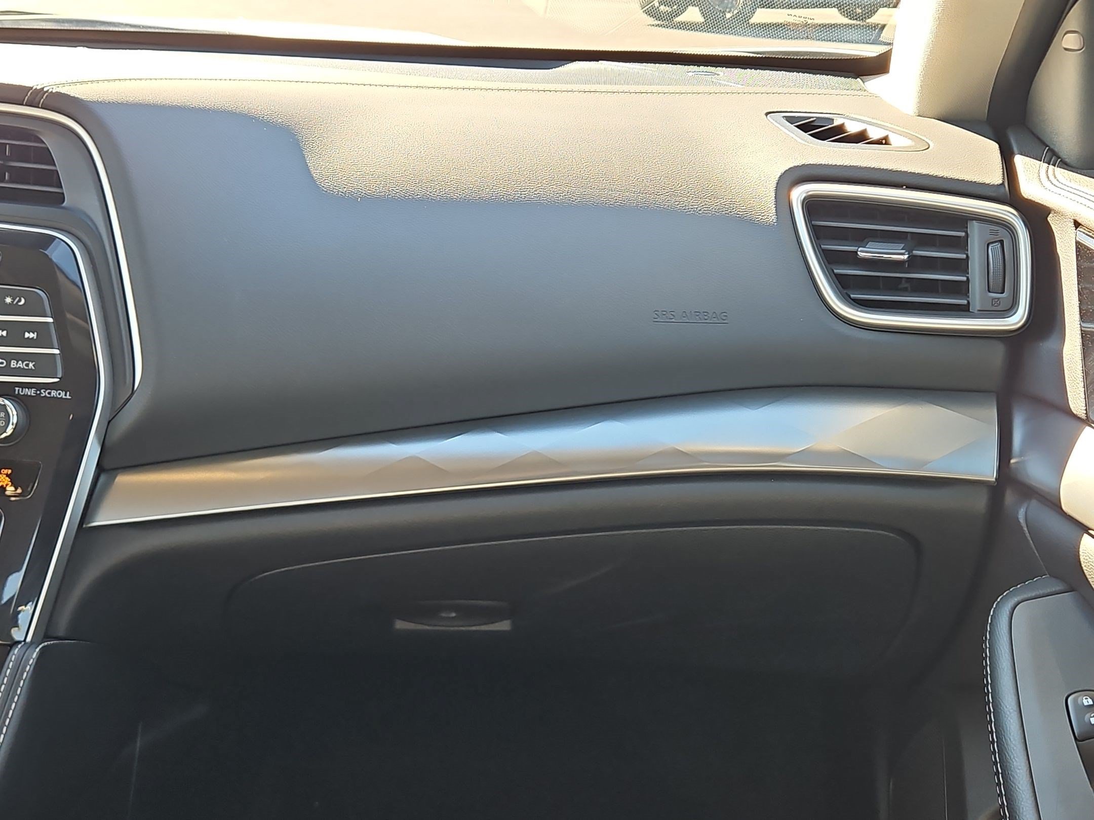 Used 2023 Nissan Maxima SV w/ Floor Mat Group FWD image 30