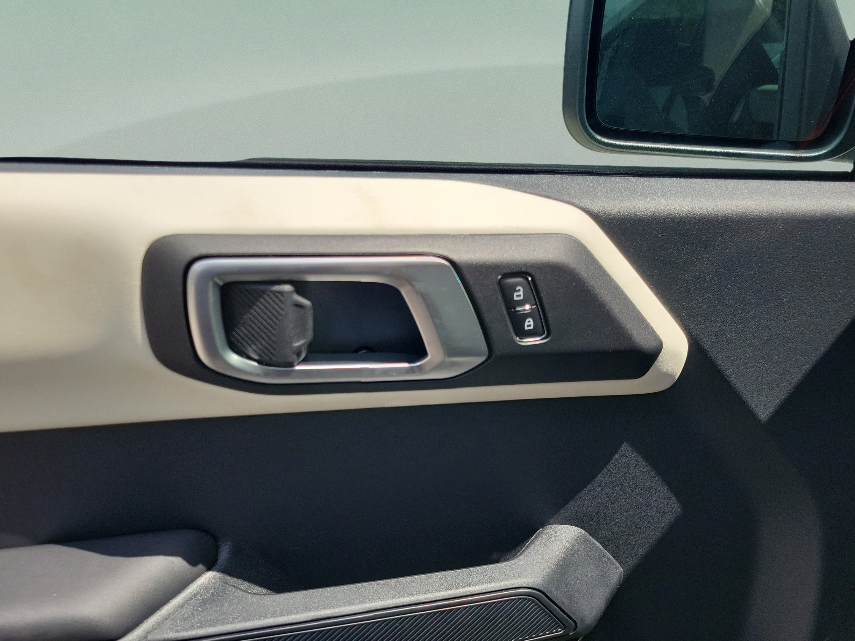 New 2026 Ford Bronco Outer Banks w/ Sasquatch Package AWD/4WD image 15