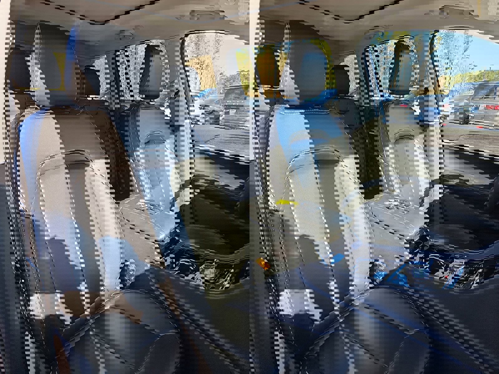 Used 2023 Jeep Grand Cherokee 4WD 4xe image 10