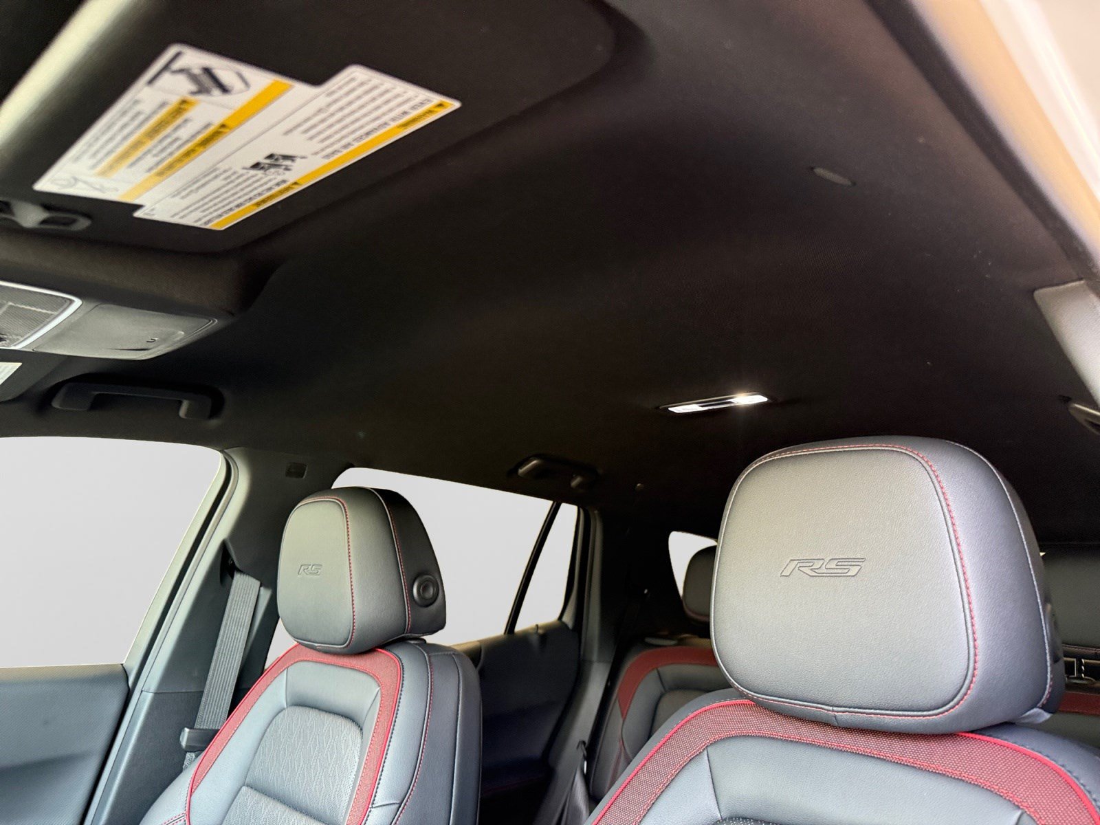 New 2027 Chevrolet Equinox RS w/ Safety and Technology Package FWD image 22