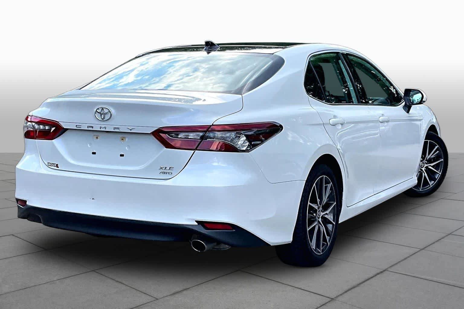Certified 2022 Toyota Camry XLE AWD/4WD image 13