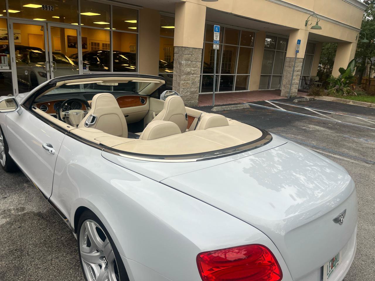 Used 2013 Bentley Continental GT AWD/4WD image 9