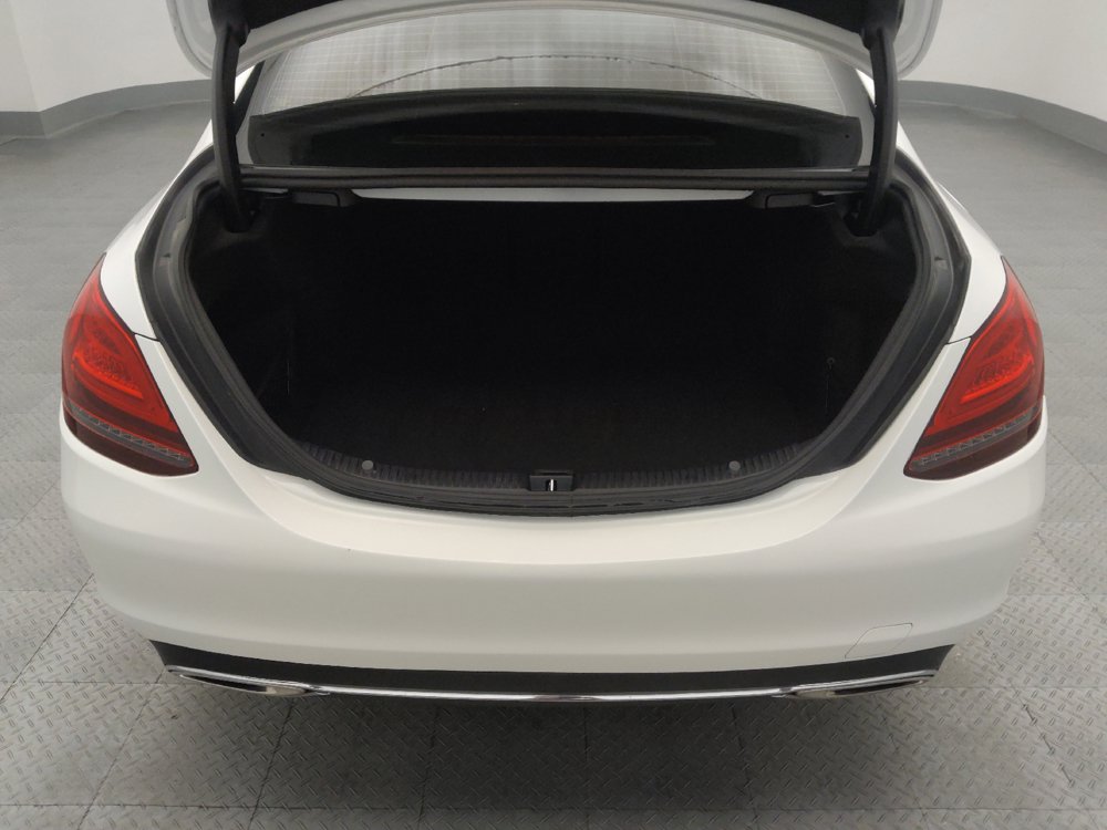 Used 2019 Mercedes-Benz C 300 Sedan w/ Premium Package image 29