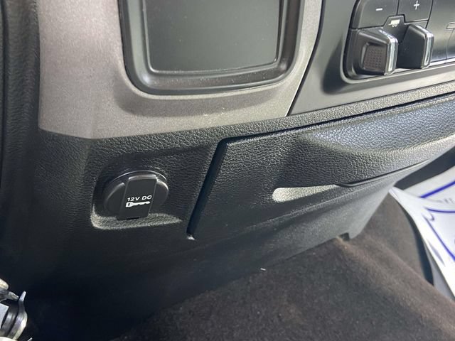 Used 2013 RAM 2500 Tradesman w/ Chrome Appearance Group AWD/4WD image 21