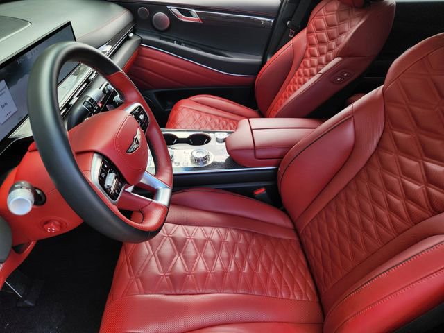 Used 2025 Genesis GV80 3.5T e-SC image 9