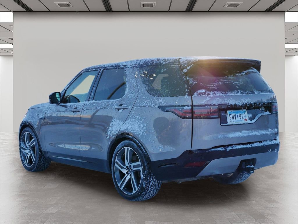 Used 2021 Land Rover Discovery HSE R-Dynamic image 4