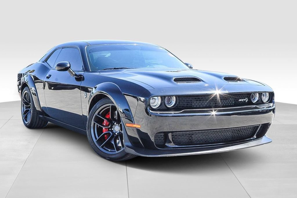 Used 2023 Dodge Challenger SRT Hellcat RWD video 2